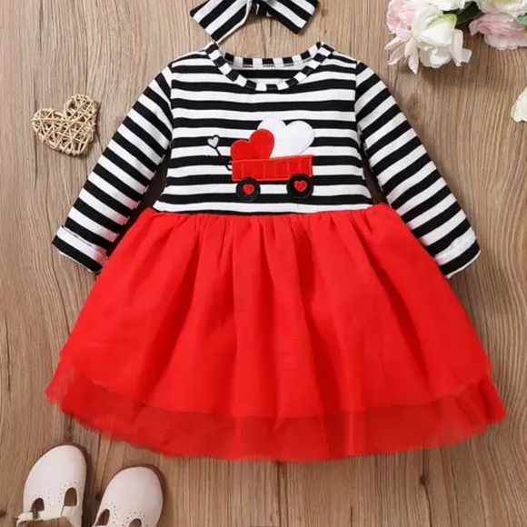 Valentine dress - Picture 1 of 3